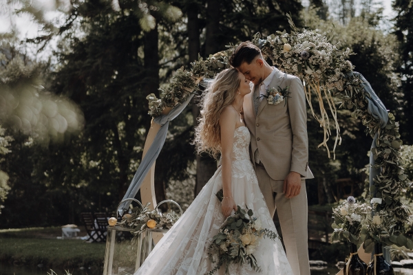 Outdoor Ceremony by the Pond